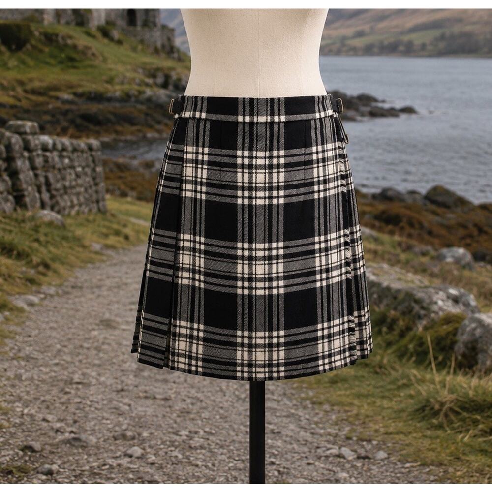 James Pringle Weavers Inverness Scotland Pure New Wool Tartan Kilt Skirt Size 12